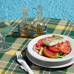 Hotel Livadaki Village 3*
