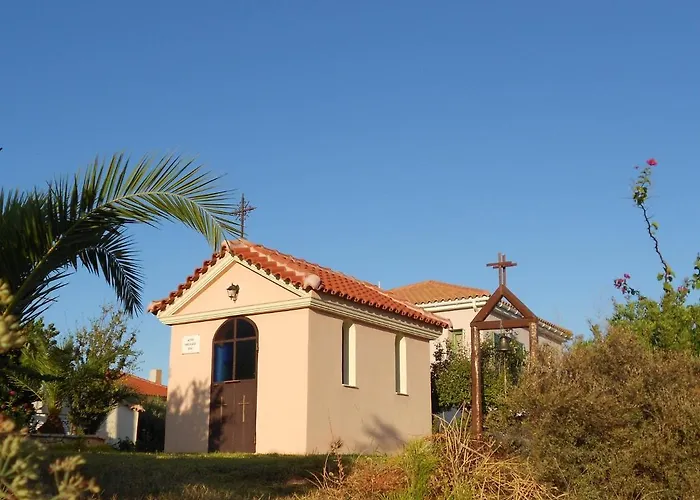 Hotel Livadaki Village