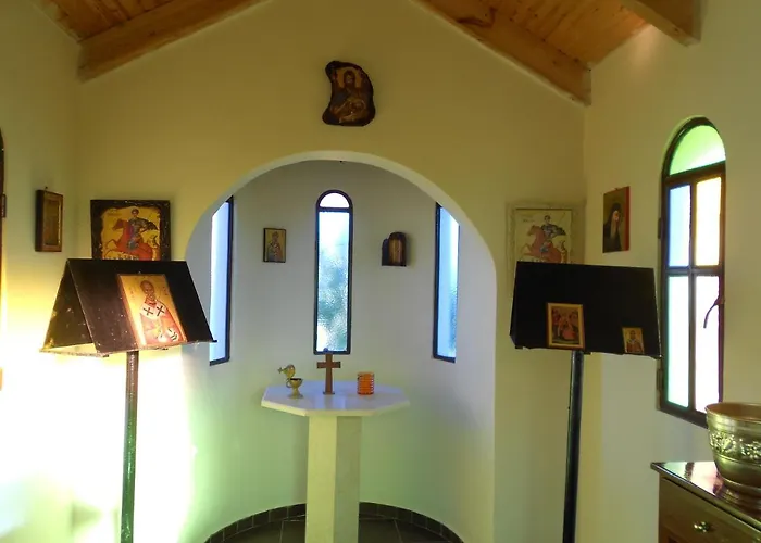 Livadaki Village Skala (Kefalonia)