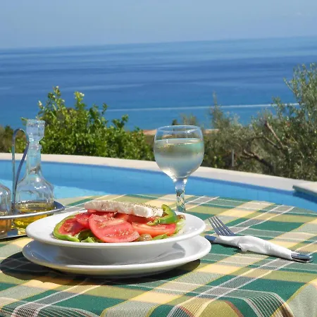 Hotel Livadaki Village 3*