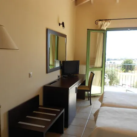 Livadaki Village Hotell