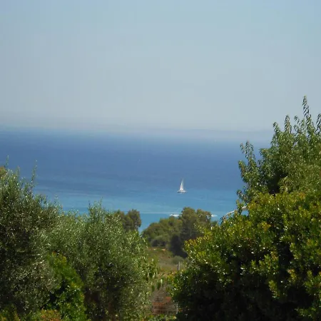 Livadaki Village Skala (Kefalonia)