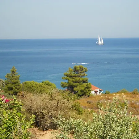 Hotell Livadaki Village 3*