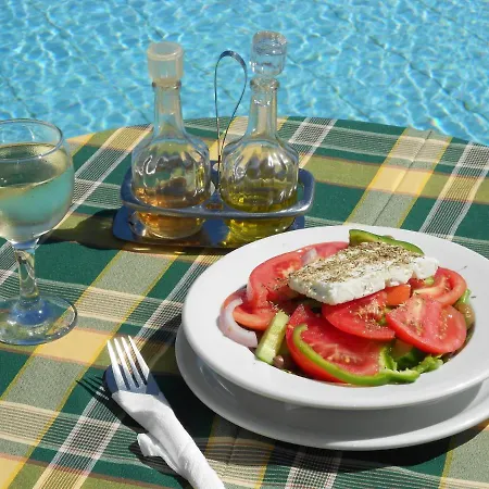 Hotell Livadaki Village 3*