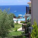 Hotel Livadaki Village